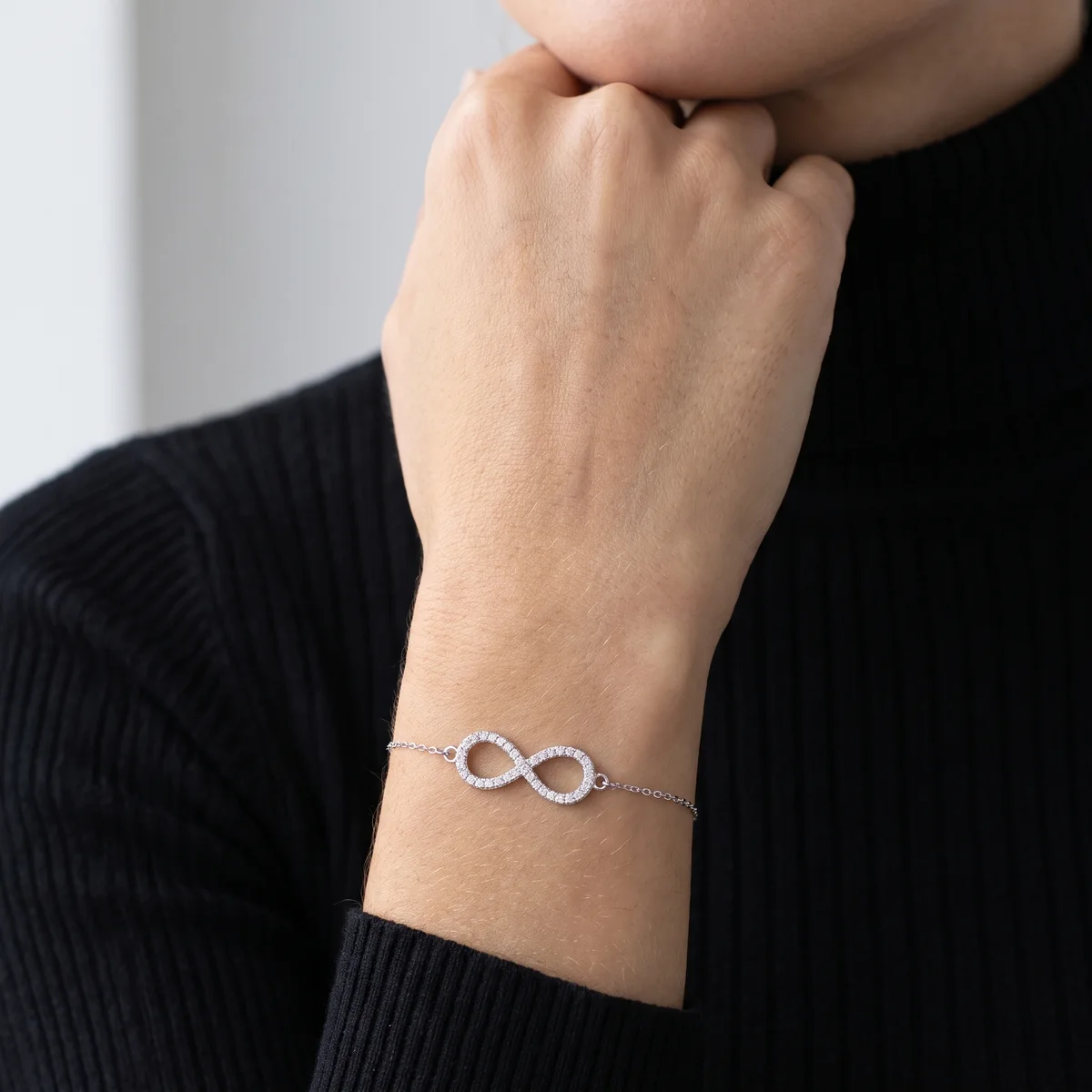Bracciali in argento e acciaio