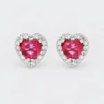 Orecchino cuore pietra piccolo in argento 925 – Rubino